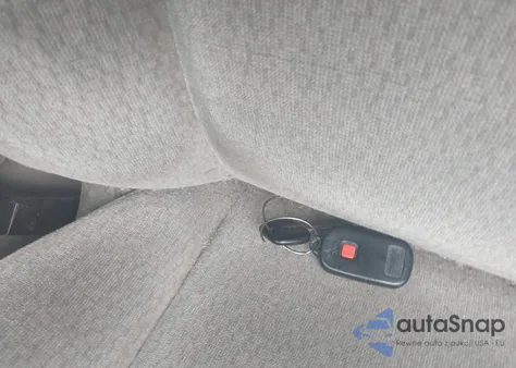 2003 Toyota Corolla Le z USA, uszkodzony, nr VIN JTDBR32E730043196